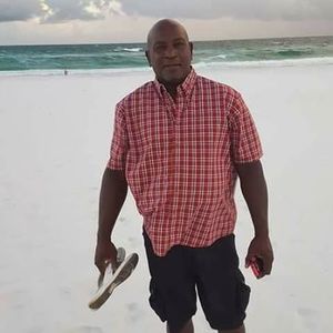 Meet your Posher, Felix